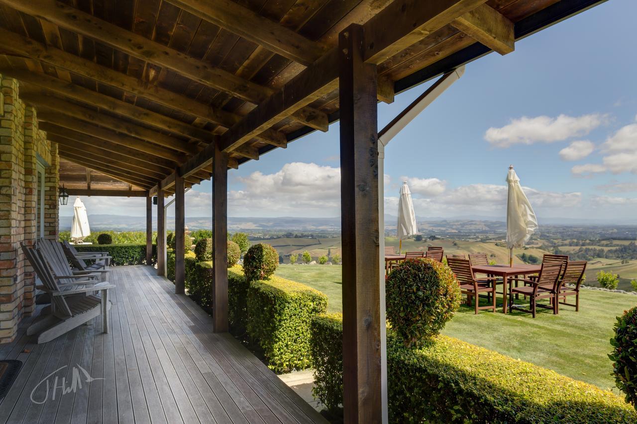 Eagle Ridge Lodge Tauranga Exterior photo
